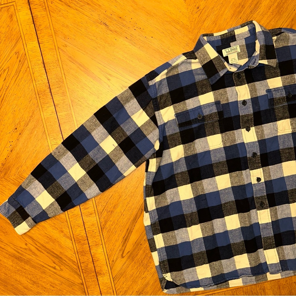 L.L.Bean Chamois Cloth Mens XXL Flannel Button Up Shirt Plaid Blue Black FLAWS